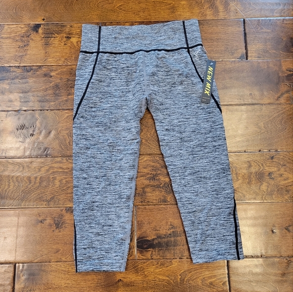 New Mix Pants - NWT New Mix Leggings Size M/L